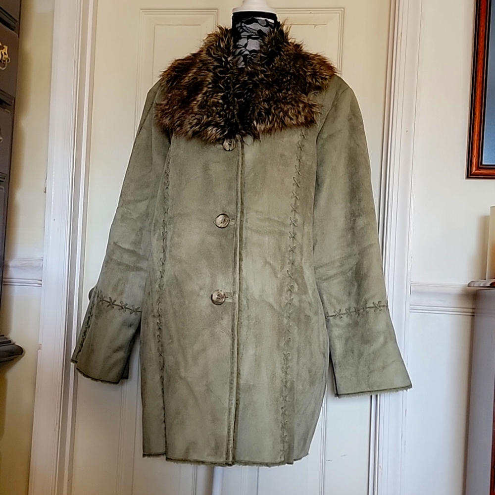 Stunning Faux Suede Sage Green Winter XL Coat
